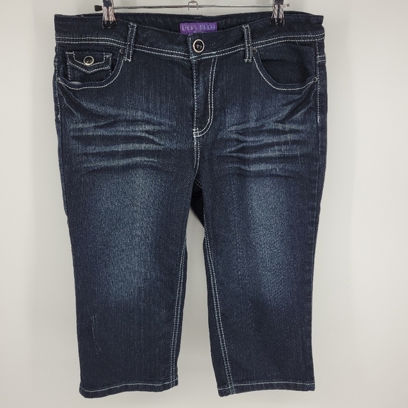 Deja Bleu Jeans Womens Blue Denim Capri Tapered Decorated Pockets Size 14 - Picture 13 of 13